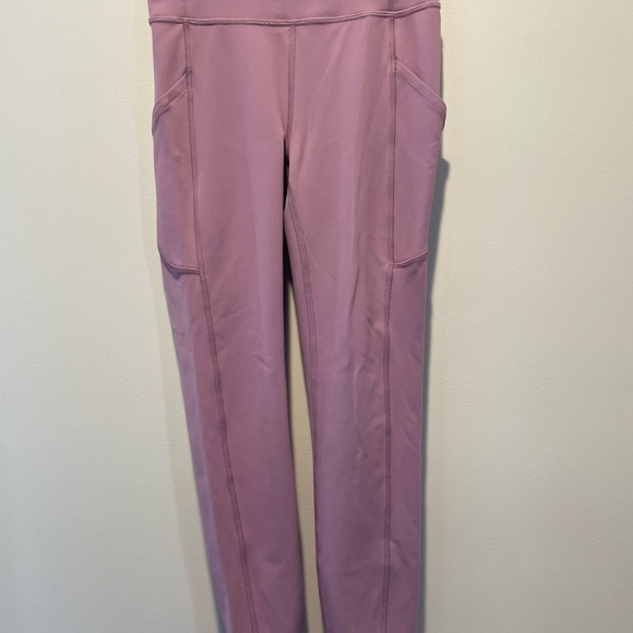 Lululemon Lavender Power-Thru Leggings Size 4. Like new. - Picture 1 of 4